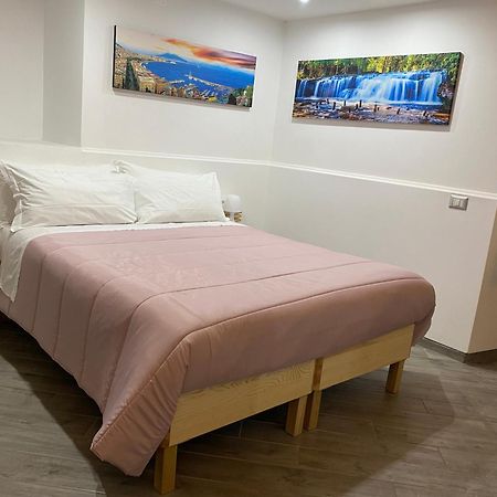 Suites Caracciolo 나폴리 외부 사진